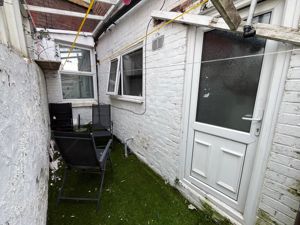 Photo 6- click for photo gallery